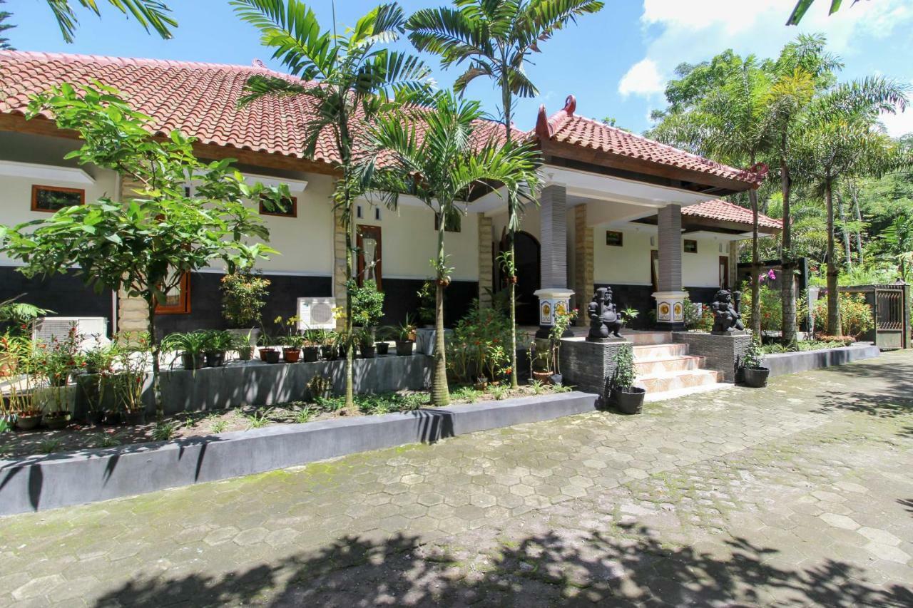 Reddoorz Near Museum Gunung Merapi Kaliurang Exterior photo